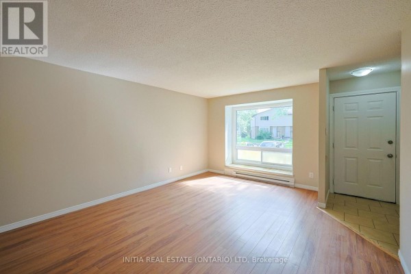 Utility room - 253 Hampton Avenue, Sarnia, ON N7S4Z2 Photo 4