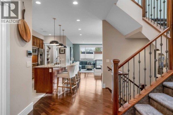 Great room - 2532 20 Street Sw, Calgary, AB T2T4Z3 Photo 4