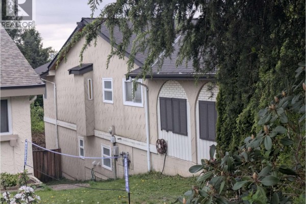 2532 Ashurst Avenue, Coquitlam, BC V3K5T4 Photo 4