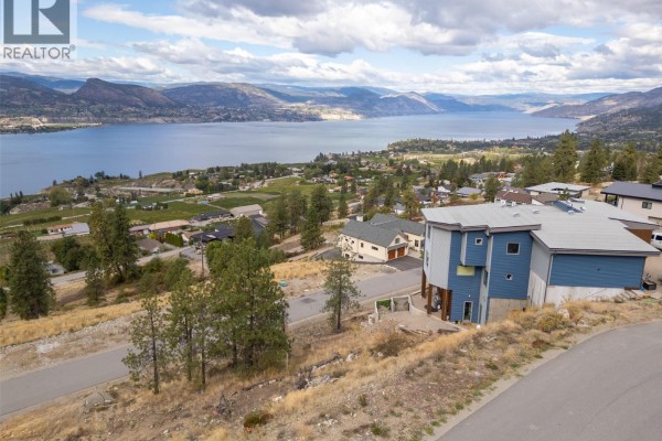 2533 Kettle Ridge Way, Naramata, BC V0H1N1 Photo 5