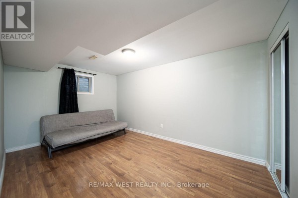 2534 Palisander Avenue, Mississauga, ON, photo 2
