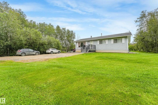 Primary Bedroom - #254 52411 Rge Road 214, Rural Strathcona County, AB T8E2G8 Photo 5