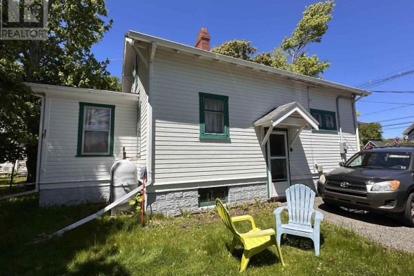 Sunroom - 254 Notre Dame Street, Summerside, PE C1N1R9 Photo 4