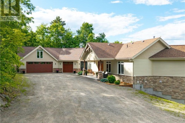 254 Oakridge Trail, Skead, ON P0M2Y0 Photo 4