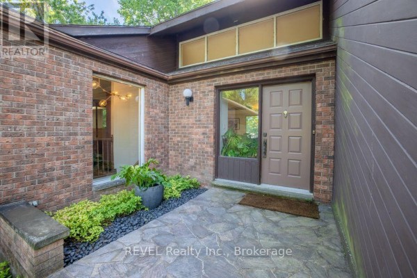 254 Prospect Point Road, Fort Erie, ON L0S1N0 Photo 5
