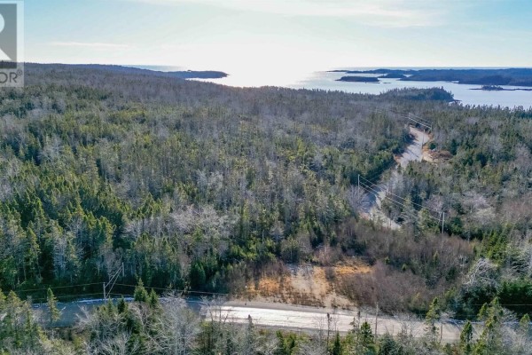 254 Shad Point Parkway, Blind Bay, NS B3Z4C1 Photo 5