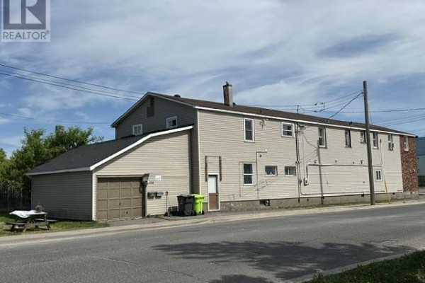 254 Wallace Ter, Sault Ste  Marie, ON, photo 3