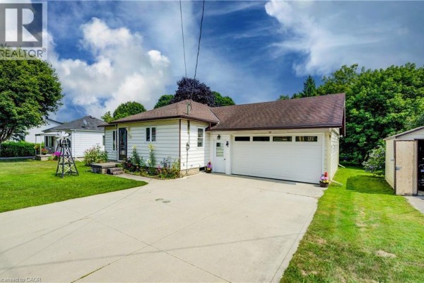 254 Wellington Street W, Mount Forest, ON, photo 3