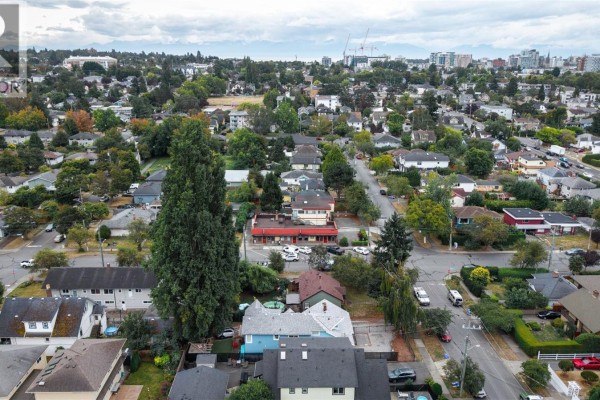2547 Empire St, Victoria, BC V8T3M5 Photo 5