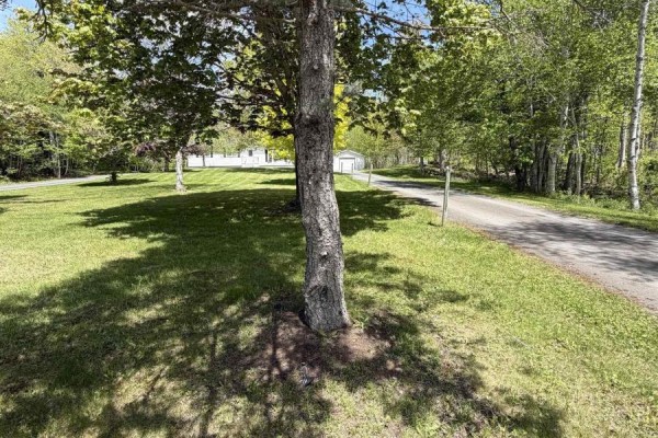 Family room - 2547 Pleasant Valley Road, Maryvale, NS B2G2K9 Photo 2