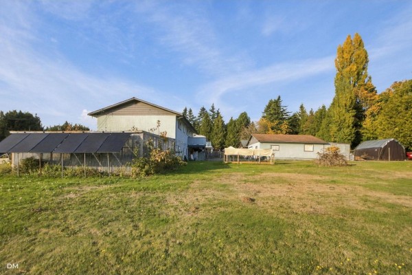 2548 Sunvalley Crescent, Abbotsford, BC V4X1J5 Photo 4