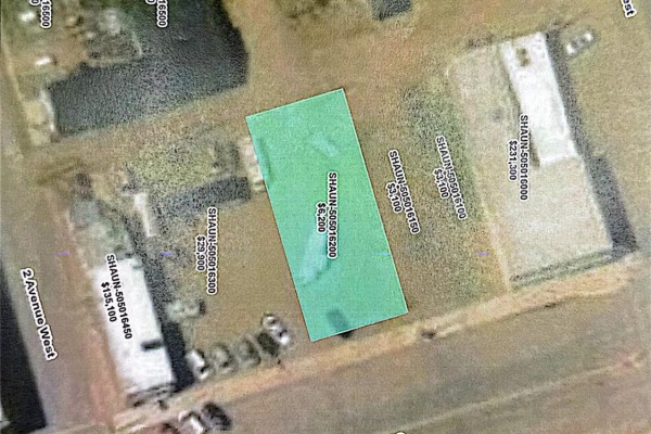 255 Centre Street, Shaunavon, SK S0N2M0 Photo 2