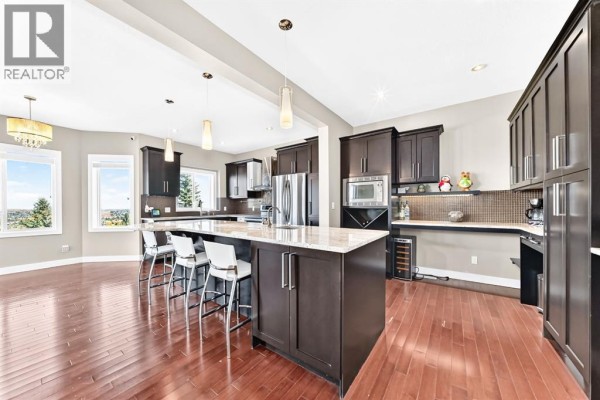 2pc Bathroom - 255 Edgebrook Park Nw, Calgary, AB T3A5T7 Photo 5