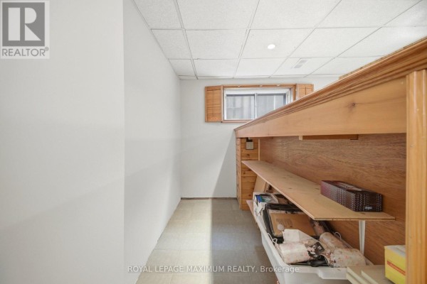 Great room - 255 John Street, Toronto, ON M9N1K1 Photo 2