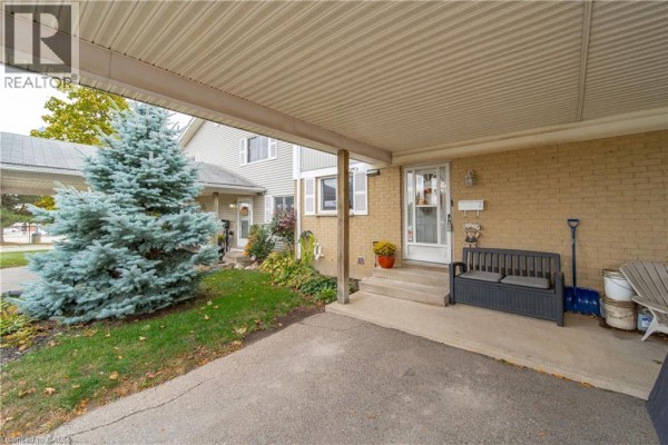 Recreation room - 255 Northlake Drive Unit# 28, Waterloo, ON N2V1Z2 Photo 2