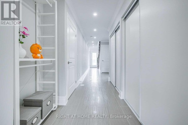 Primary Bedroom - 255 Thomas Cook Avenue, Vaughan, ON L6A5A1 Photo 4