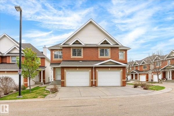 Family room - 2550 Rabbit Hill Rd Nw, Edmonton, AB T6R2Y9 Photo 4