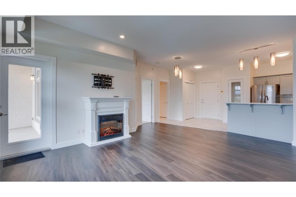 3pc Ensuite bath - 2551 Shoreline Drive Unit# 412, Lake Country, BC V4V2P2 Photo 5