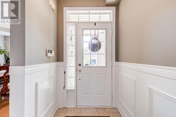 2555 Nichols Drive, Oakville, ON, photo 3