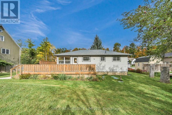 Primary Bedroom - 256 Big Bay Point Road, Innisfil, ON L9S2P6 Photo 4
