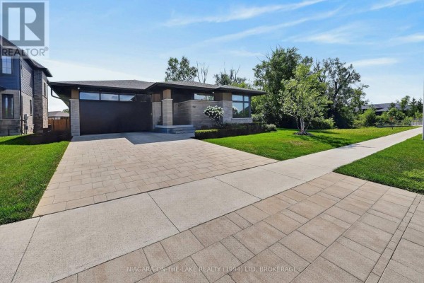 256 Clare Avenue, Welland, ON L3C7M7 Photo 2