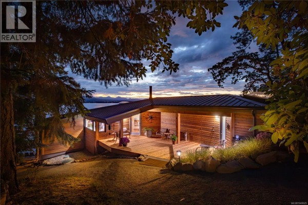 256 Forbes Dr, Thetis Island, BC, photo 3