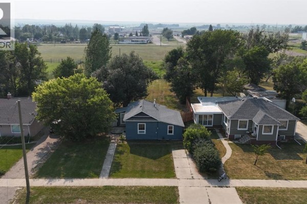 4pc Bathroom - 256 N 1 Street W, Magrath, AB T0K1J0 Photo 3