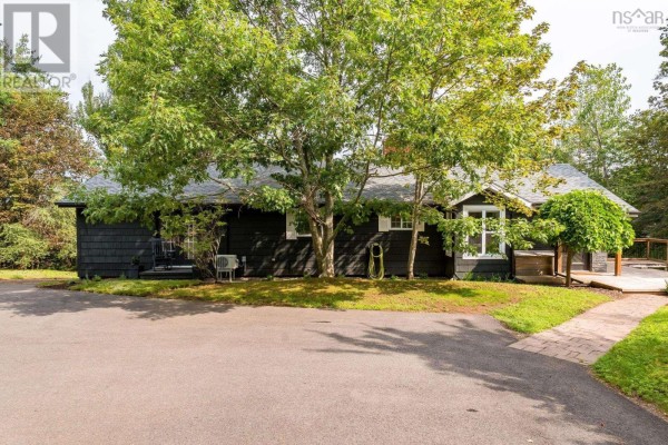 Dining room - 256 Park Street, Kentville, NS B4N1M8 Photo 3