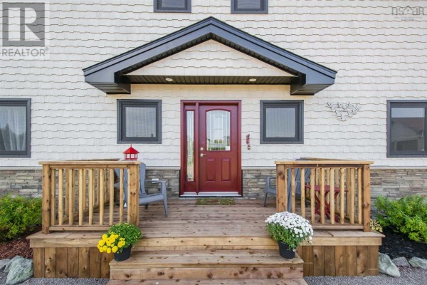 Den - 256 Redbird Drive, Big Harbour, NS B0E2Y0 Photo 4