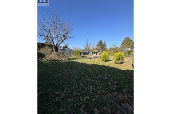 2560 Wellington Crescent, Richmond, BC V7B1H2 Photo 4
