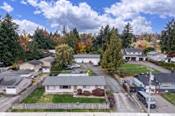 2561 Ross Road, Abbotsford, BC V4X1J3 Photo 5