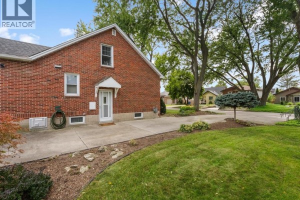 3pc Bathroom - 2566 Tourangeau Road, Windsor, ON N8W4N9 Photo 3