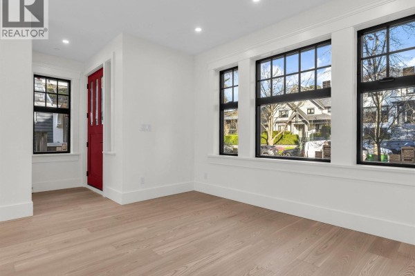 2568 W 2nd Avenue, Vancouver, BC V6K1J8 Photo 5