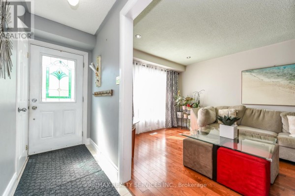 Primary Bedroom - 2569 Lundene Road, Mississauga, ON L5J3Y9 Photo 4