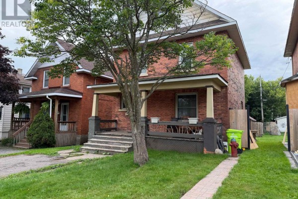 Laundry room - 257 Alexandra Street, Sault Ste Marie, ON P6A1J7 Photo 3