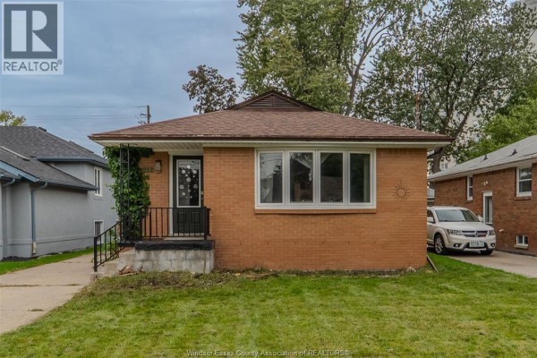 257 Dieppe Street, Windsor