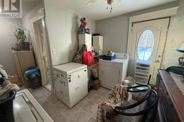 257 John St, Sault Ste  Marie, ON, photo 2
