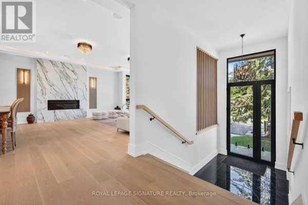 Dining room - 257 Lawrence Avenue E, Toronto, ON M4N1T6 Photo 5