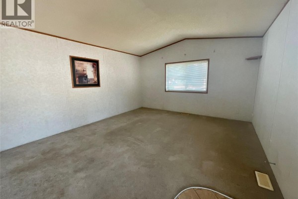 Primary Bedroom - 257 Steeprock Close, Tumbler Ridge, BC V0C2W0 Photo 5