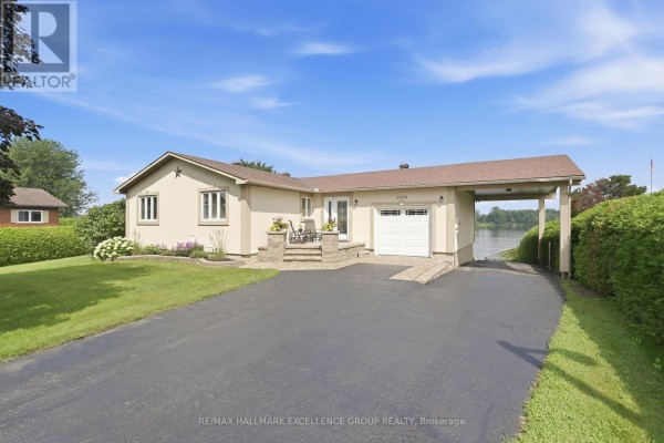 2570 Woods Street, Clarence Rockland, ON, photo 2
