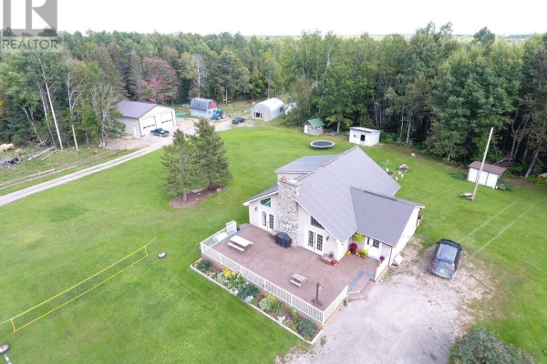 Living room - 257039 Hillview Road, Timiskaming, ON P0J1P0 Photo 2