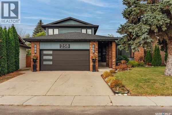 258 Ae Adams Crescent, Saskatoon