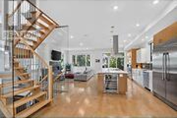 258 Carleton Avenue, Ottawa, ON K1Y0J4 Photo 4