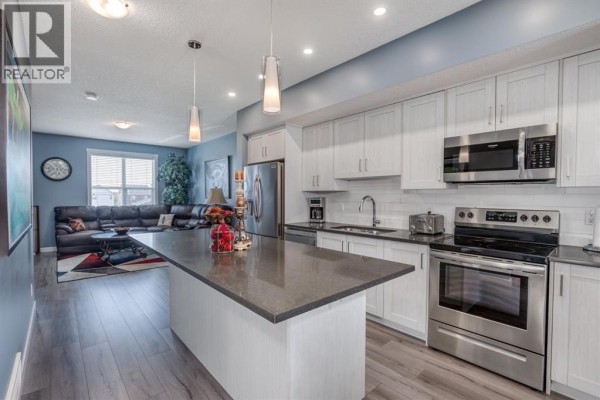 2pc Bathroom - 258 Copperleaf Way Se, Calgary, AB T2Z5E9 Photo 2