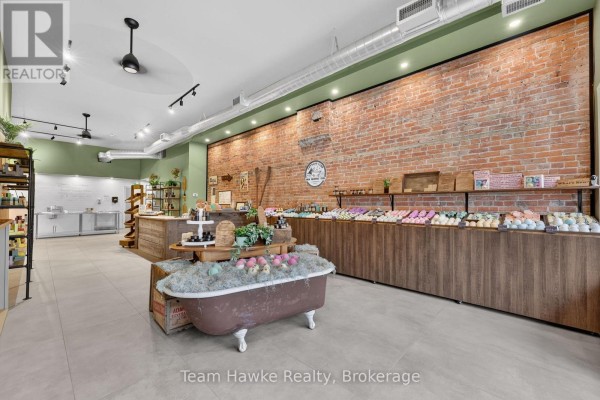 258 King Street, Midland, ON L4R3M3 Photo 4