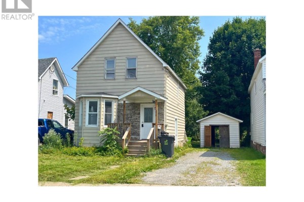 258 St. James St, Sault Ste  Marie, ON, photo 2