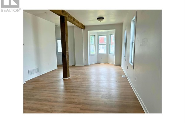 258 St. James St, Sault Ste  Marie, ON, photo 3