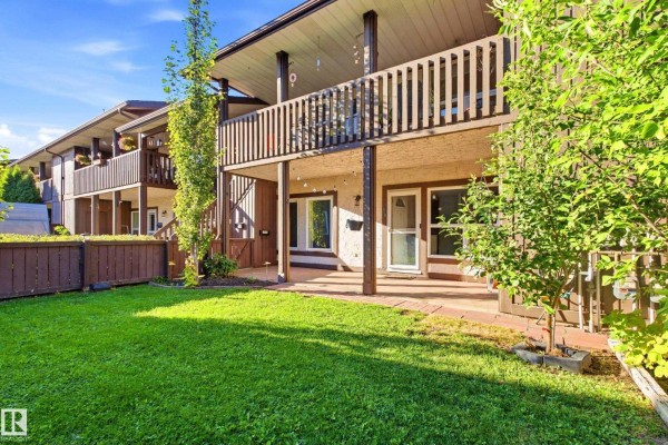 258 Surrey Gardens Nw, Edmonton