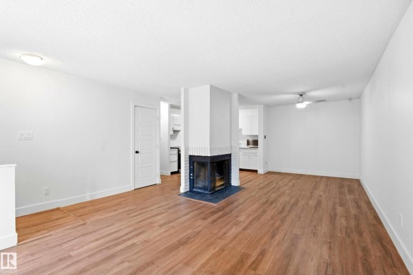 Bedroom 2 - 258 Surrey Gardens Nw, Edmonton, AB T5T1Z3 Photo 5