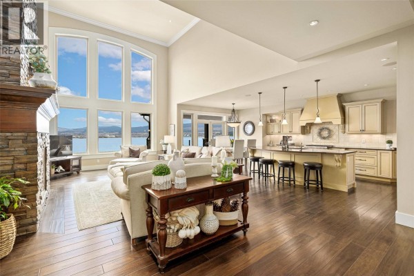 3pc Bathroom - 2583 Lucinde Road, West Kelowna, BC V1Z4B1 Photo 5